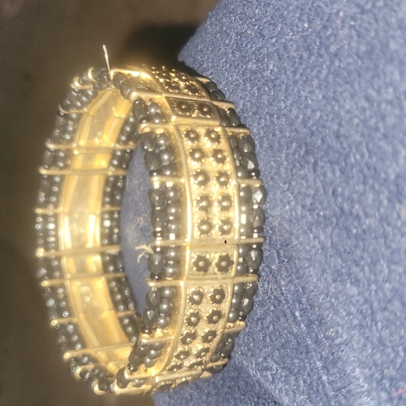 Vintage stretch Monet bracelet - Picture 2 of 4